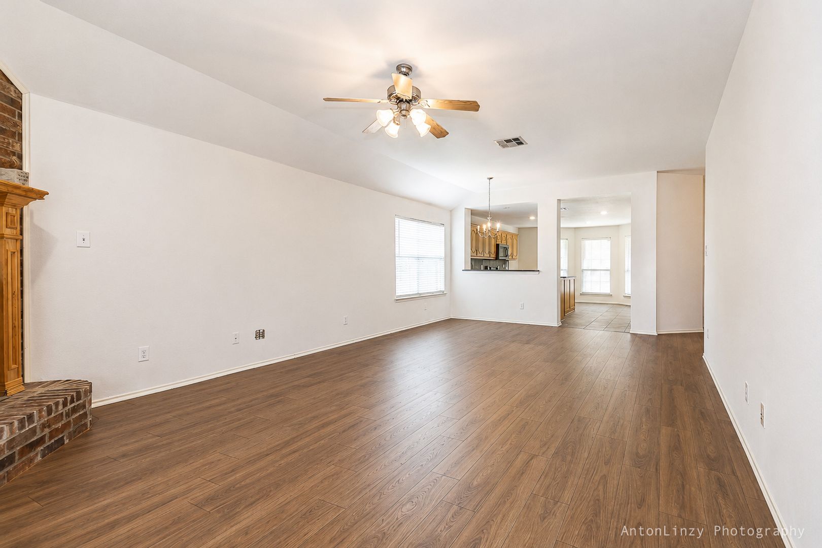 701 Orchid Blvd 5 of 12
