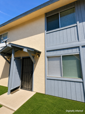 Half Off Your First Month! Move-In Ready 2 Bedroom Townhouse with Private Patio & Gated Yard in Wasco