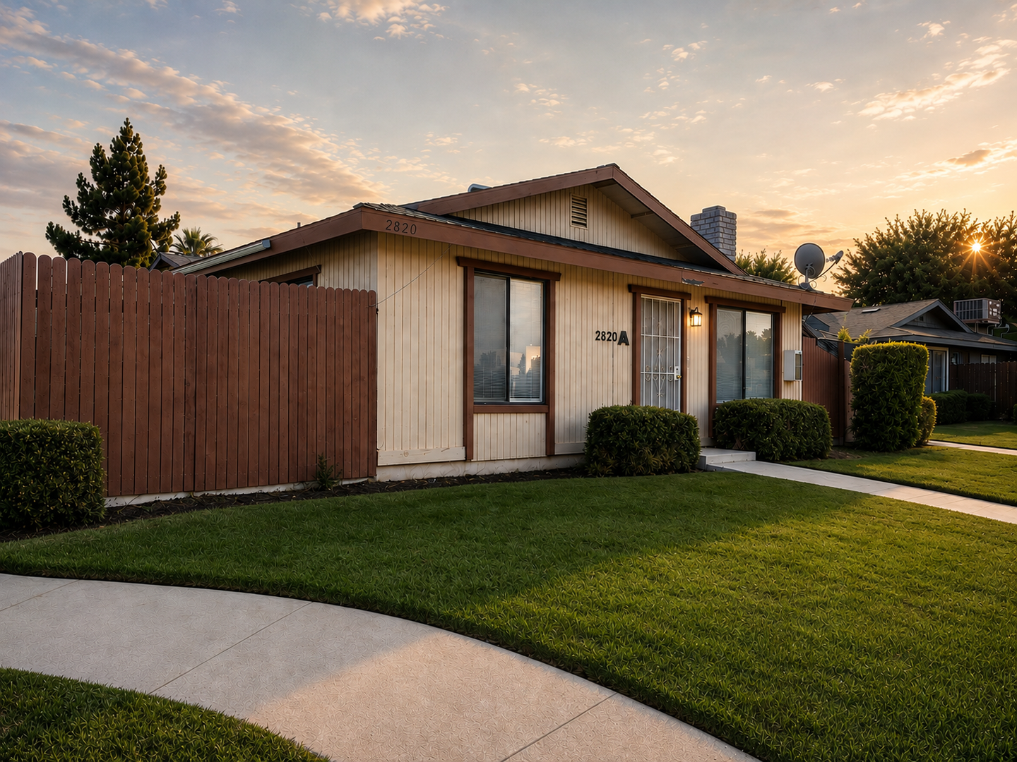BAKERSFIELD Apartment: 2820 N. HALFMOON DR.