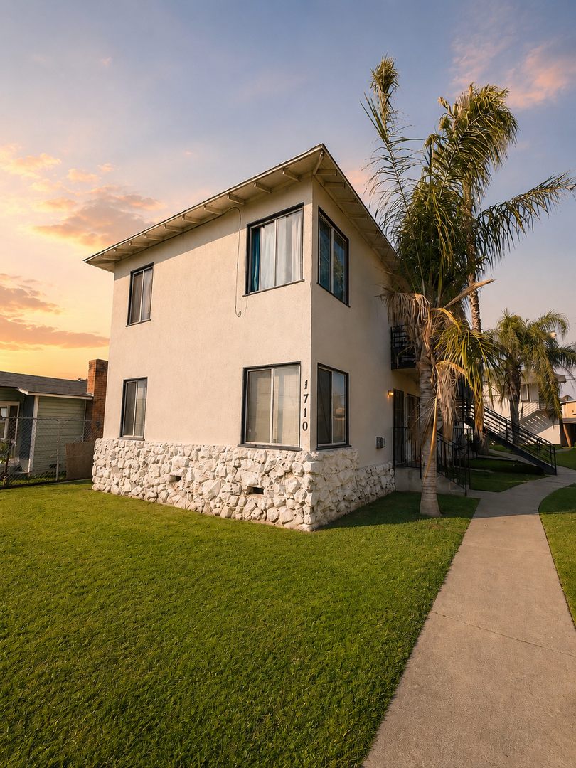 BAKERSFIELD Apartment: 1710 OREGON A - E