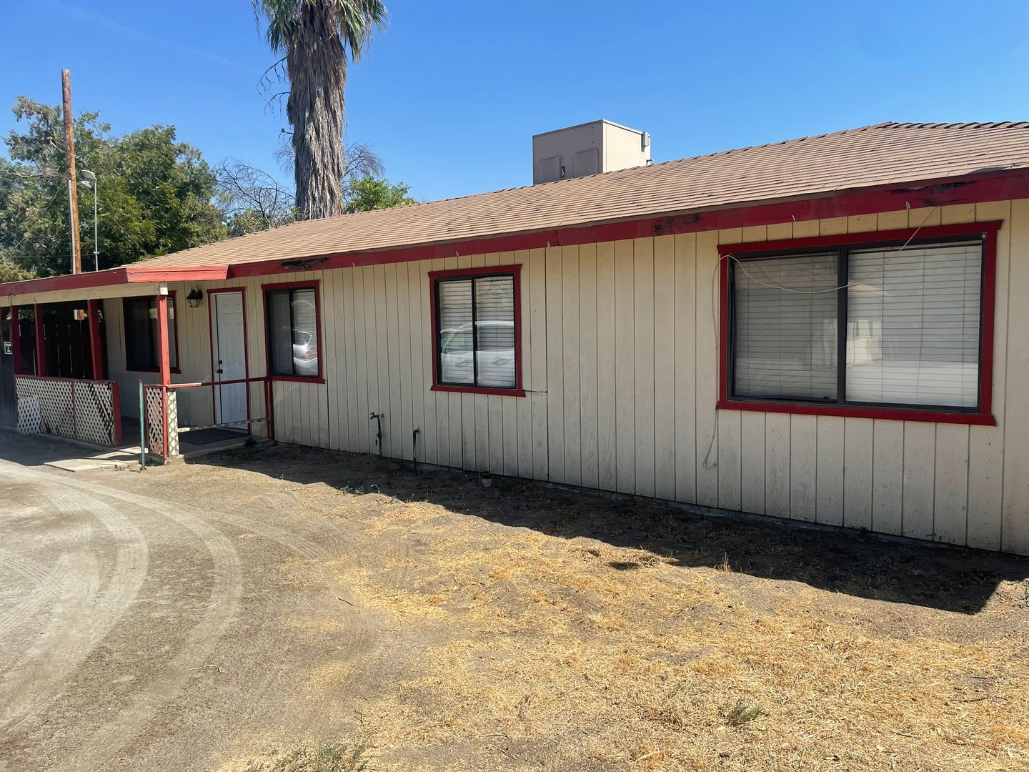 BAKERSFIELD Apartment: 939 BALDWIN RD.