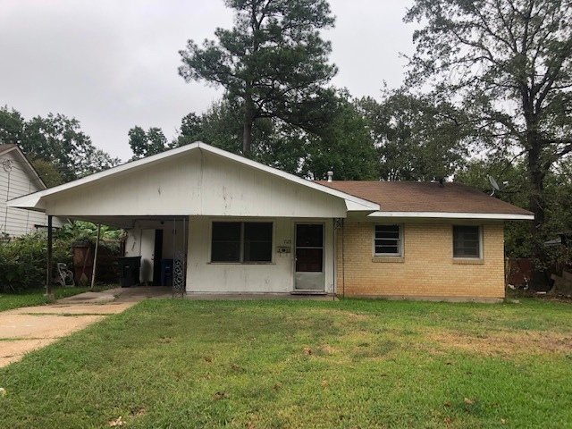 Shreveport House: 7123 Wyngate Blvd