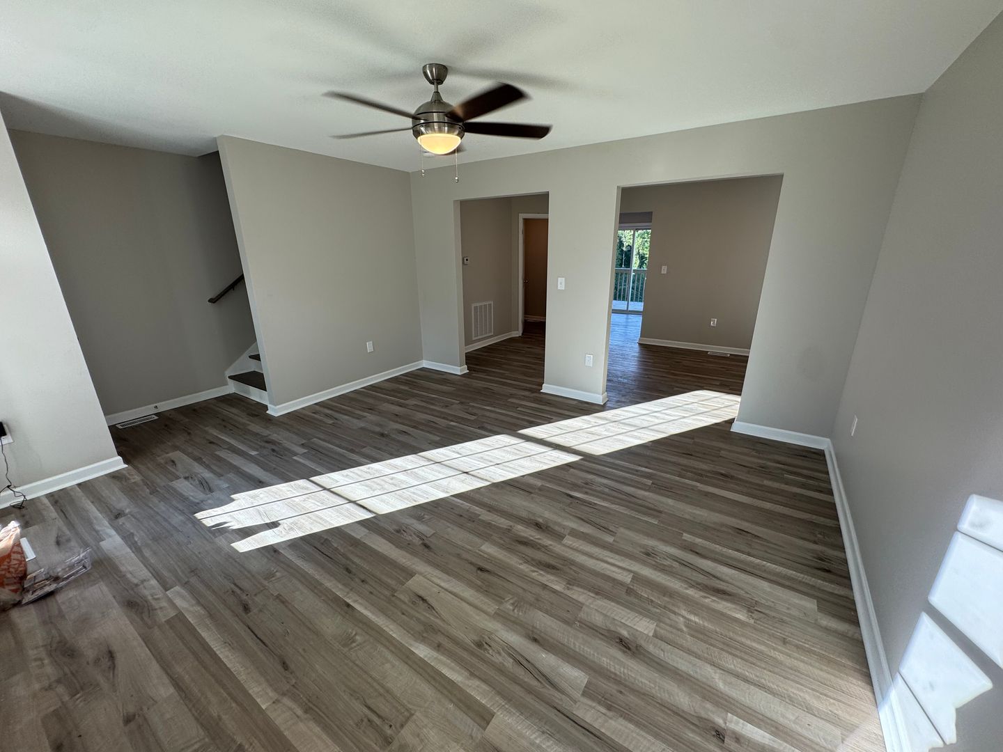 Oak Ridge Apartment: 147 Waddell Cir