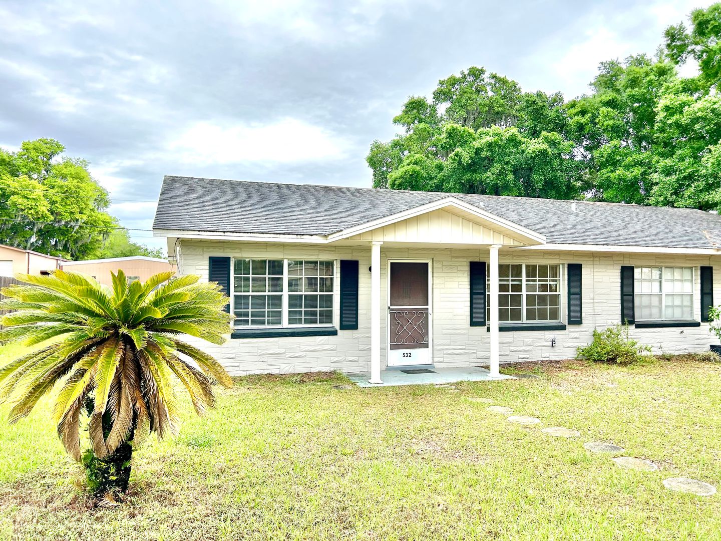 Umitilla House: 532 Park Ave