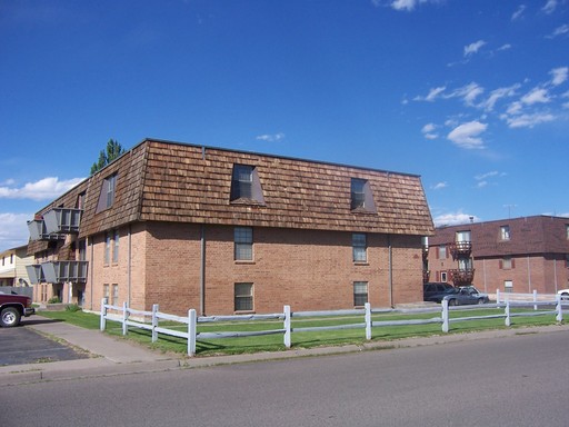 3 Bedroom, 2 Bath Apartment