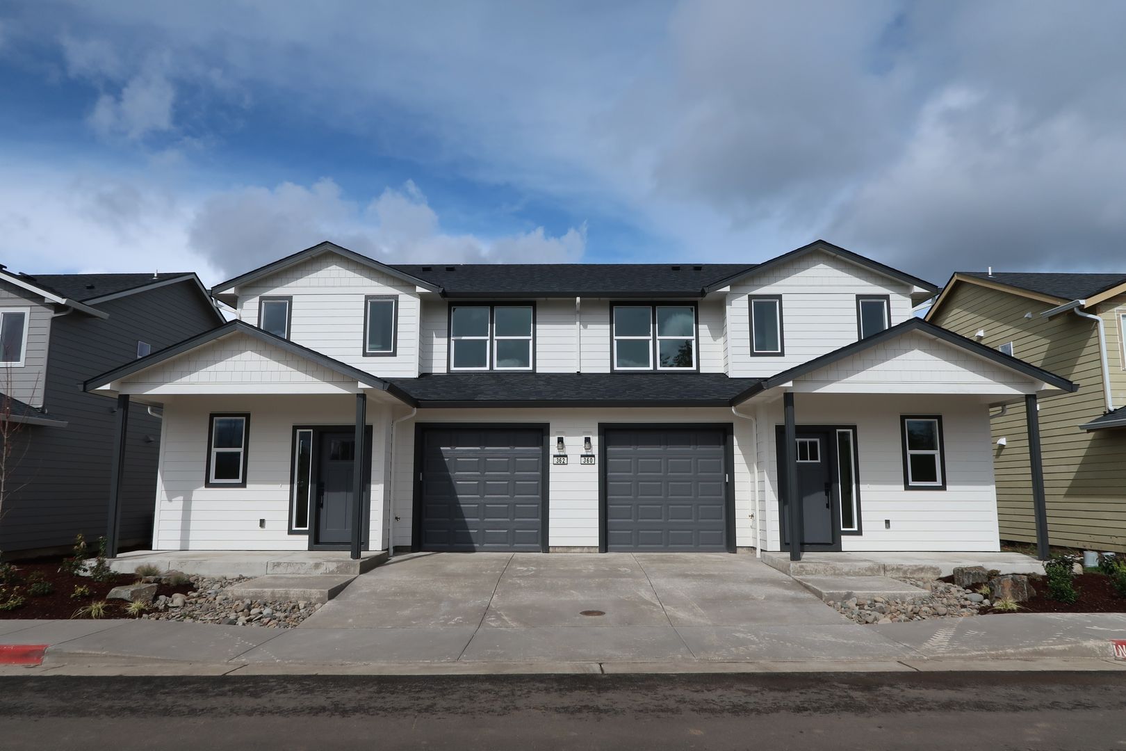 Lebanon House: 362 Seven Oaks Lane