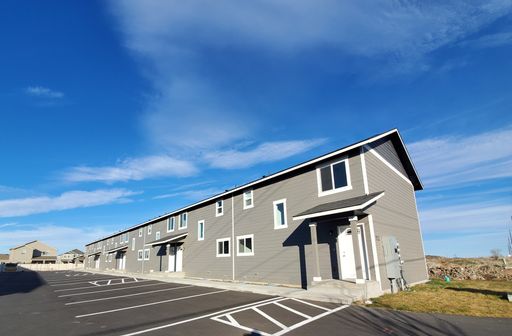 3 Bedroom 2.5 Bath Town Home in Ephrata