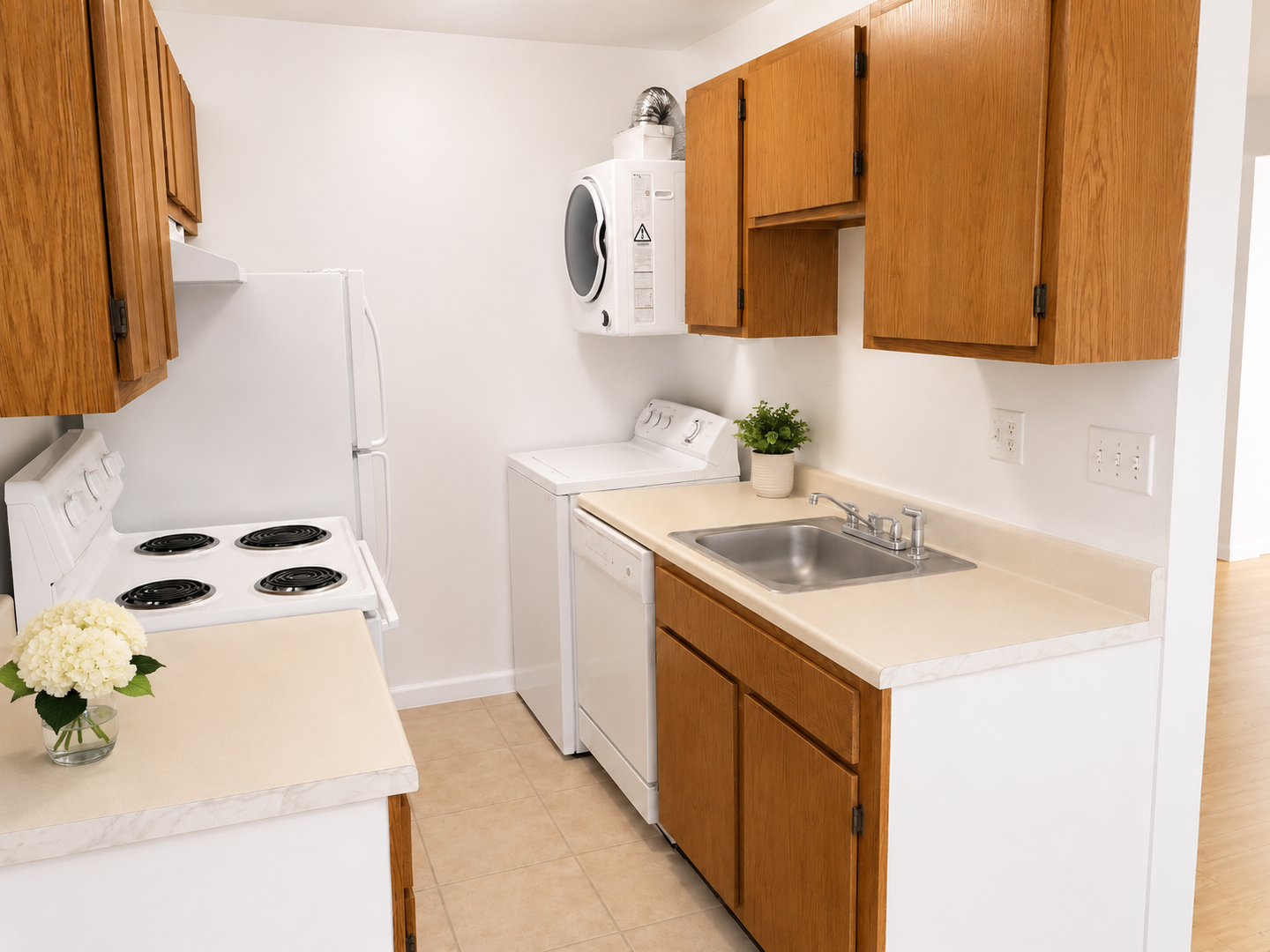 Washington House: 3429 5th St. SE, Unit 42