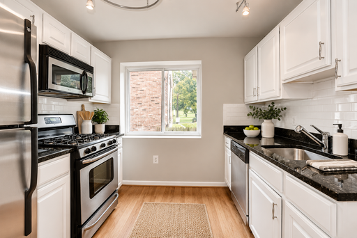 2026 Move-In Special – $500 LEASE SIGNING BONUS!! 2-Bedroom Condo in NE DC – In-Unit W/D & Off-Street Parking!! – photo 1