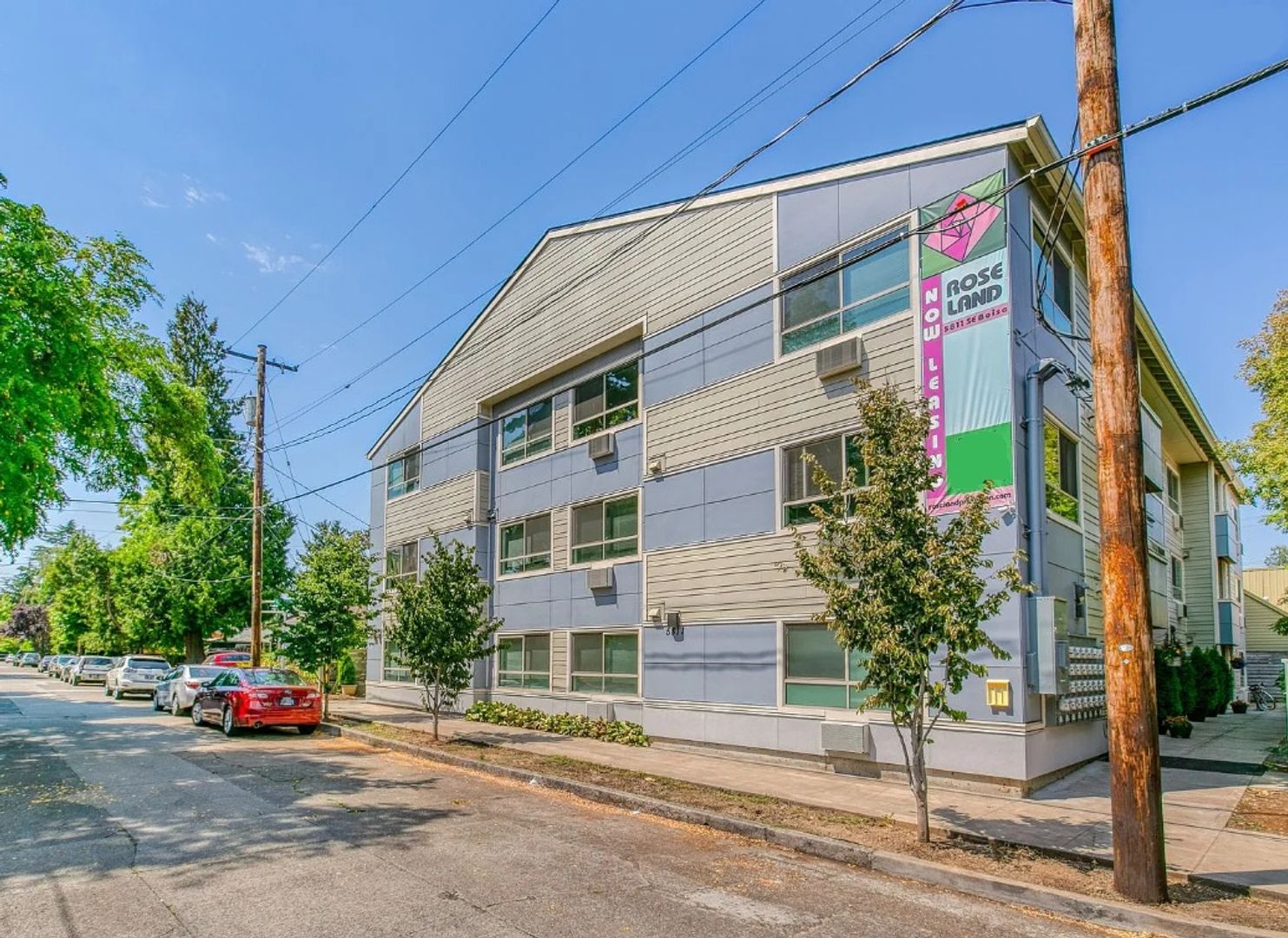 Portland Apartment: 5811 SE Boise St.