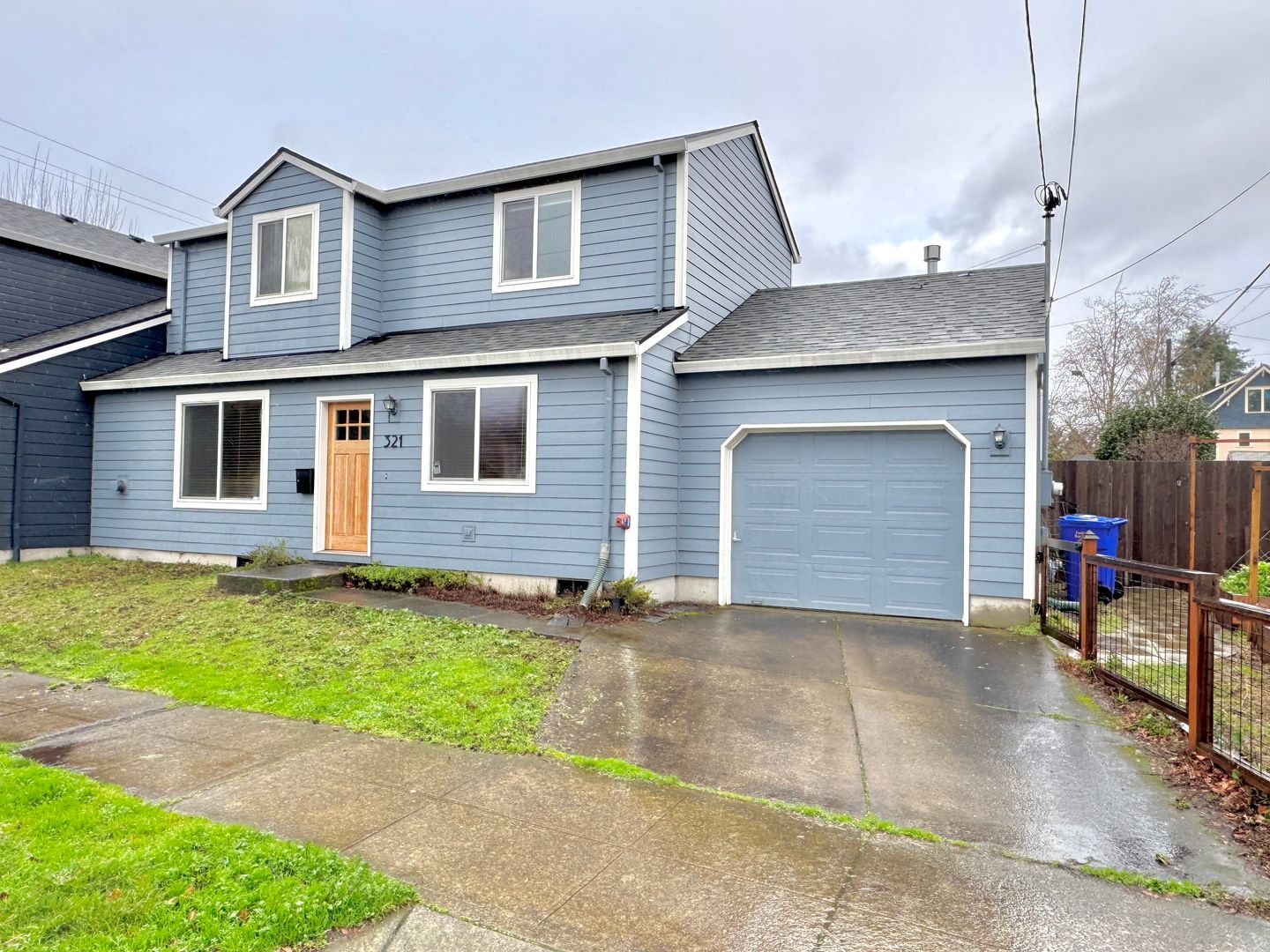 Portland House: 321 N Mason St.