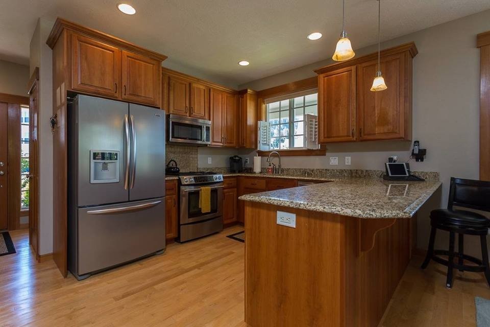 Astoria House: 2860 Log Bronc Way