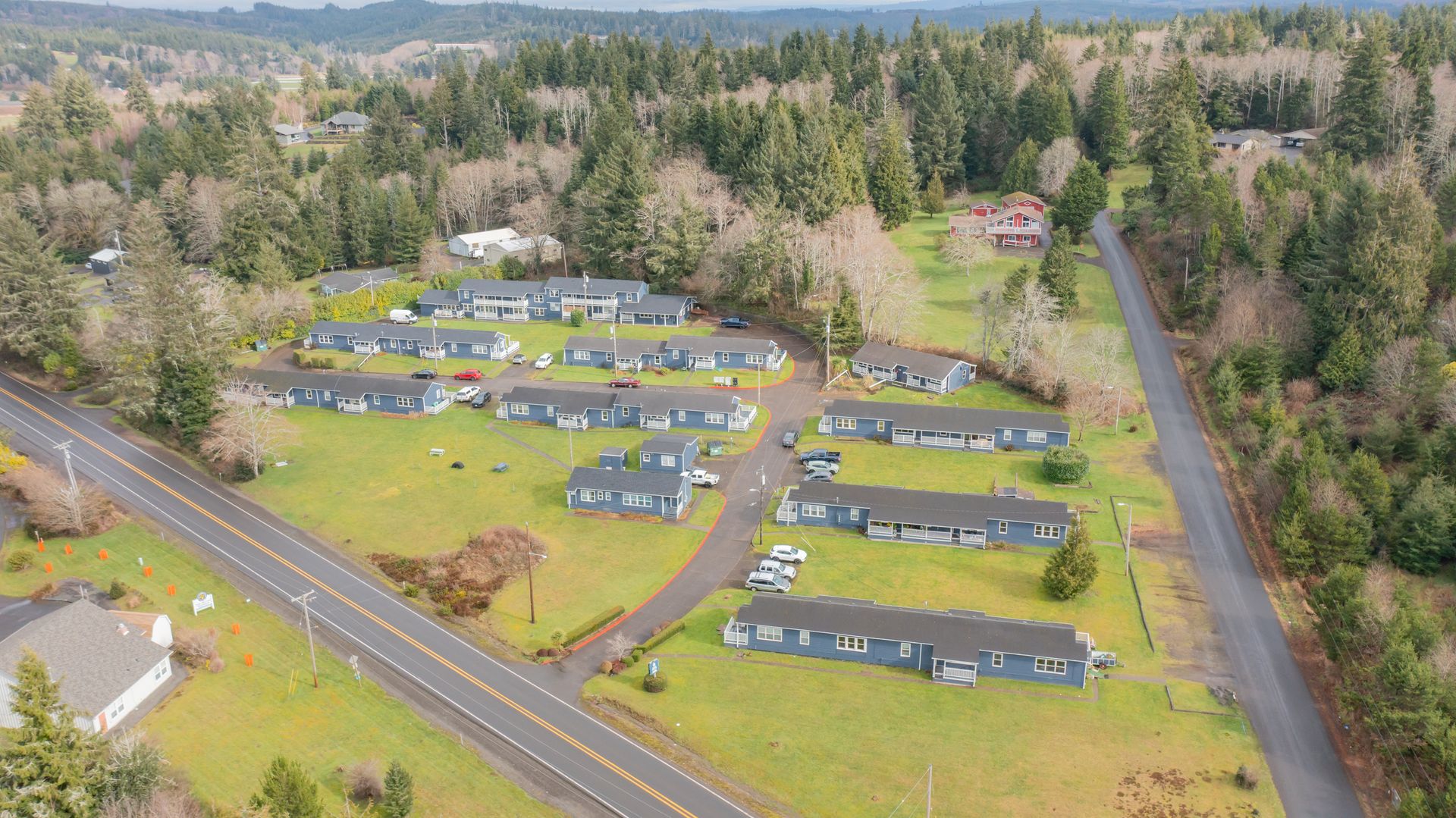 Astoria Apartment: 91817 Highway 202