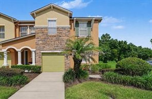 Spacious 3 Bedroom / 2.5 Bath Townhouse at Preserve at Eagle Lake – photo 1