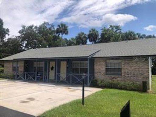 2 Bedroom / 1.5 Bath Duplex in Sanford - Available Now! – photo 1