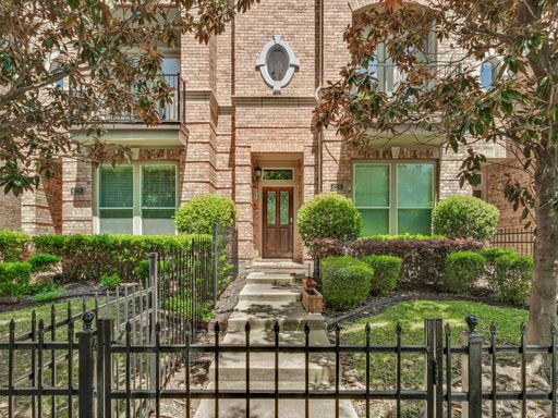 4226 Holland Ave – photo 1