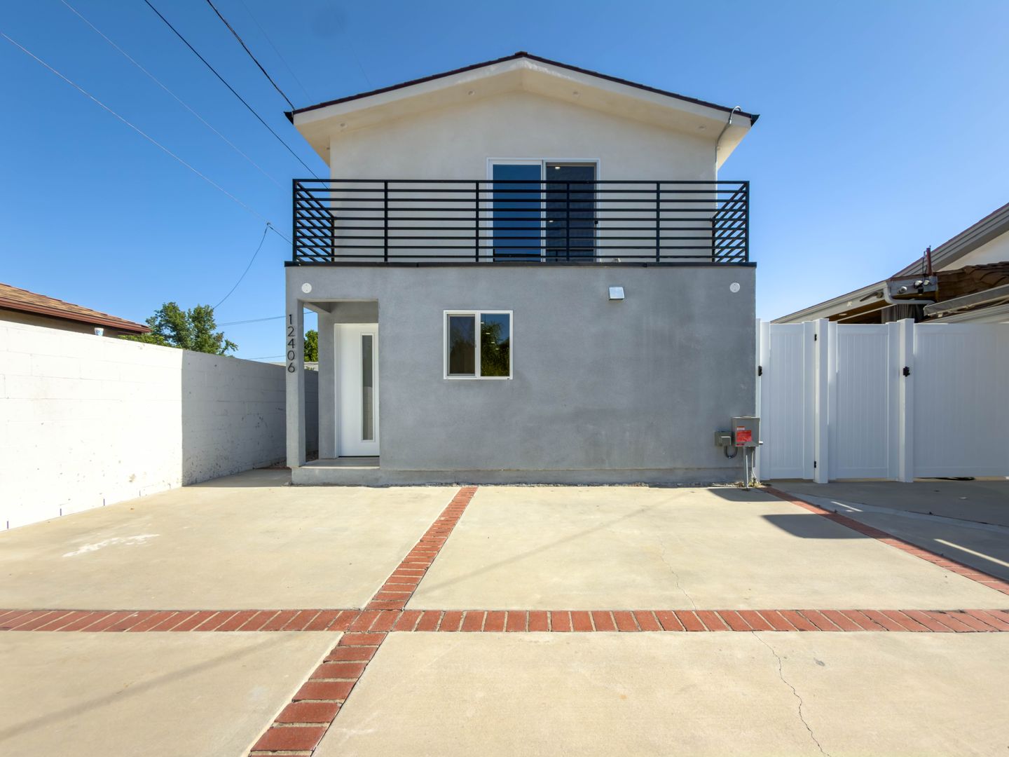 North Hollywood House: 12406 Cantara St