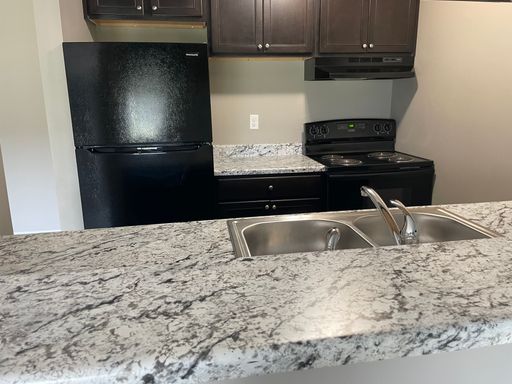 Update 1 bedroom 1 bathroom – photo 1