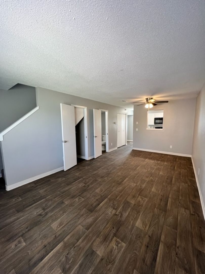 Wichita Apartment: 10010 E. Boston St.