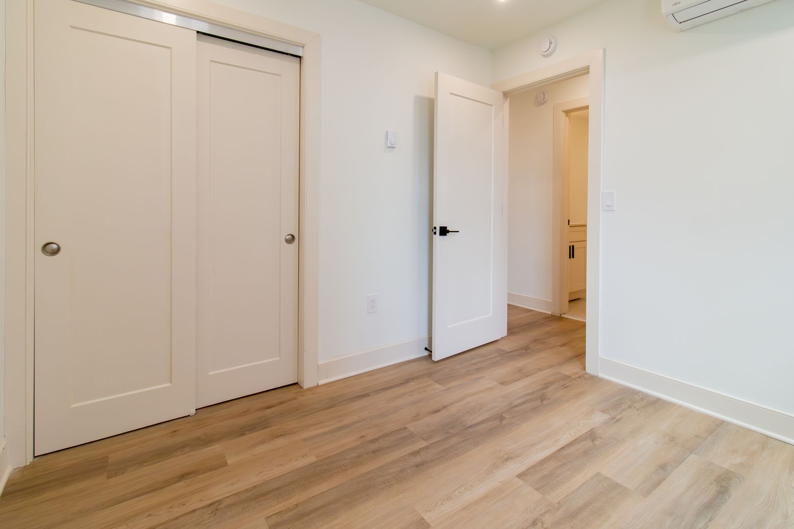 Easton Apartment: 5 N 3rd Street