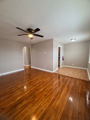 Modern, Trendy 2 Bedroom Apt. – photo 1