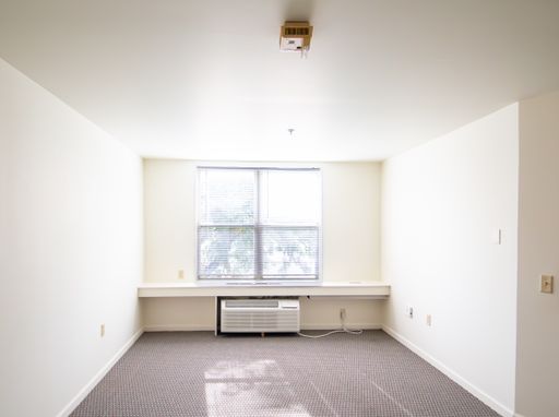 800 Court Street - 217 – photo 1