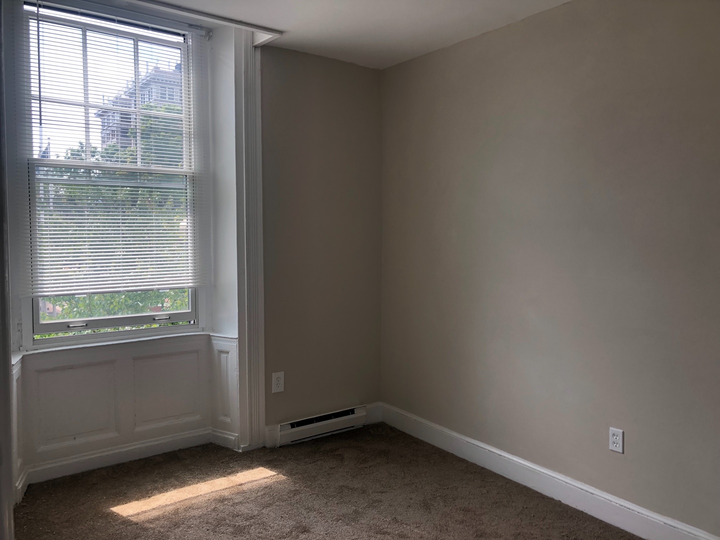 Easton Apartment: 5 N 3rd Street