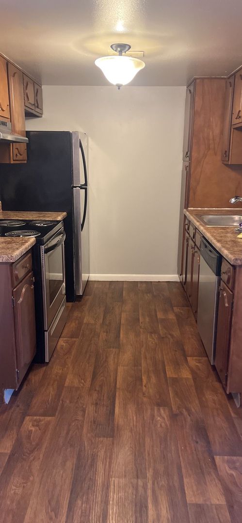 Wichita Apartment: 1440 N. Clarence Ave.