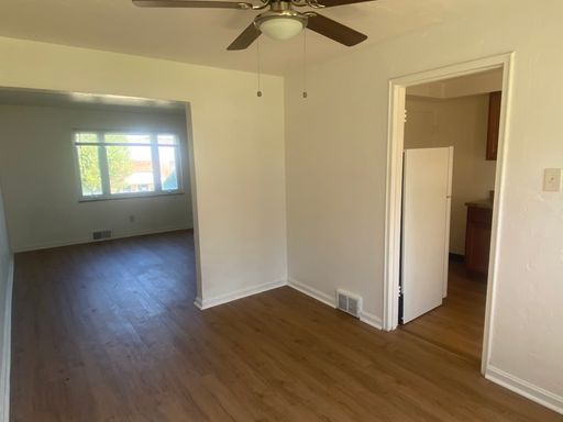 Fresh 2 Bedroom Townhome - Skytop Village – photo 1