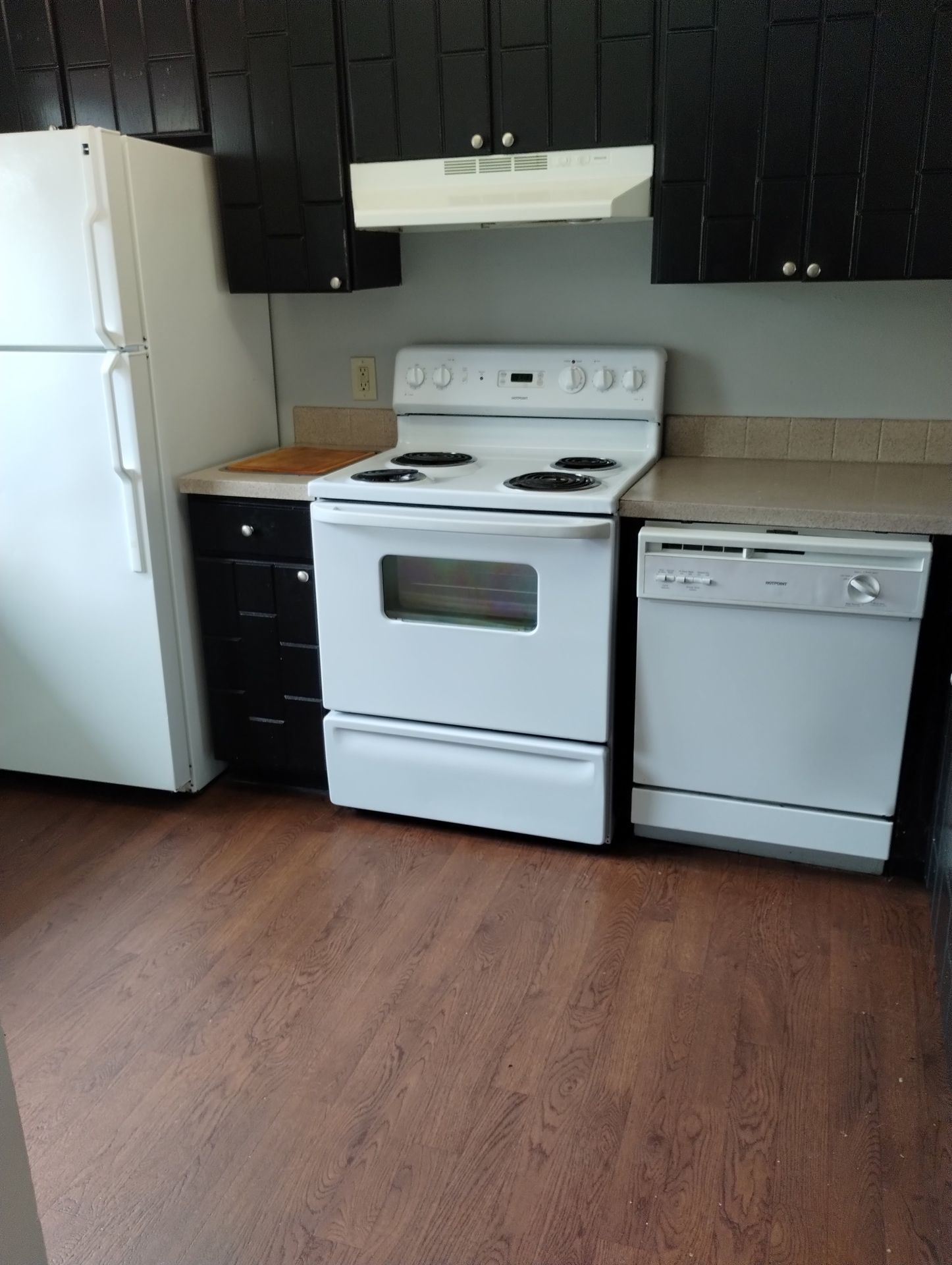 Wichita Apartment: 1000 S Woodlawn Street