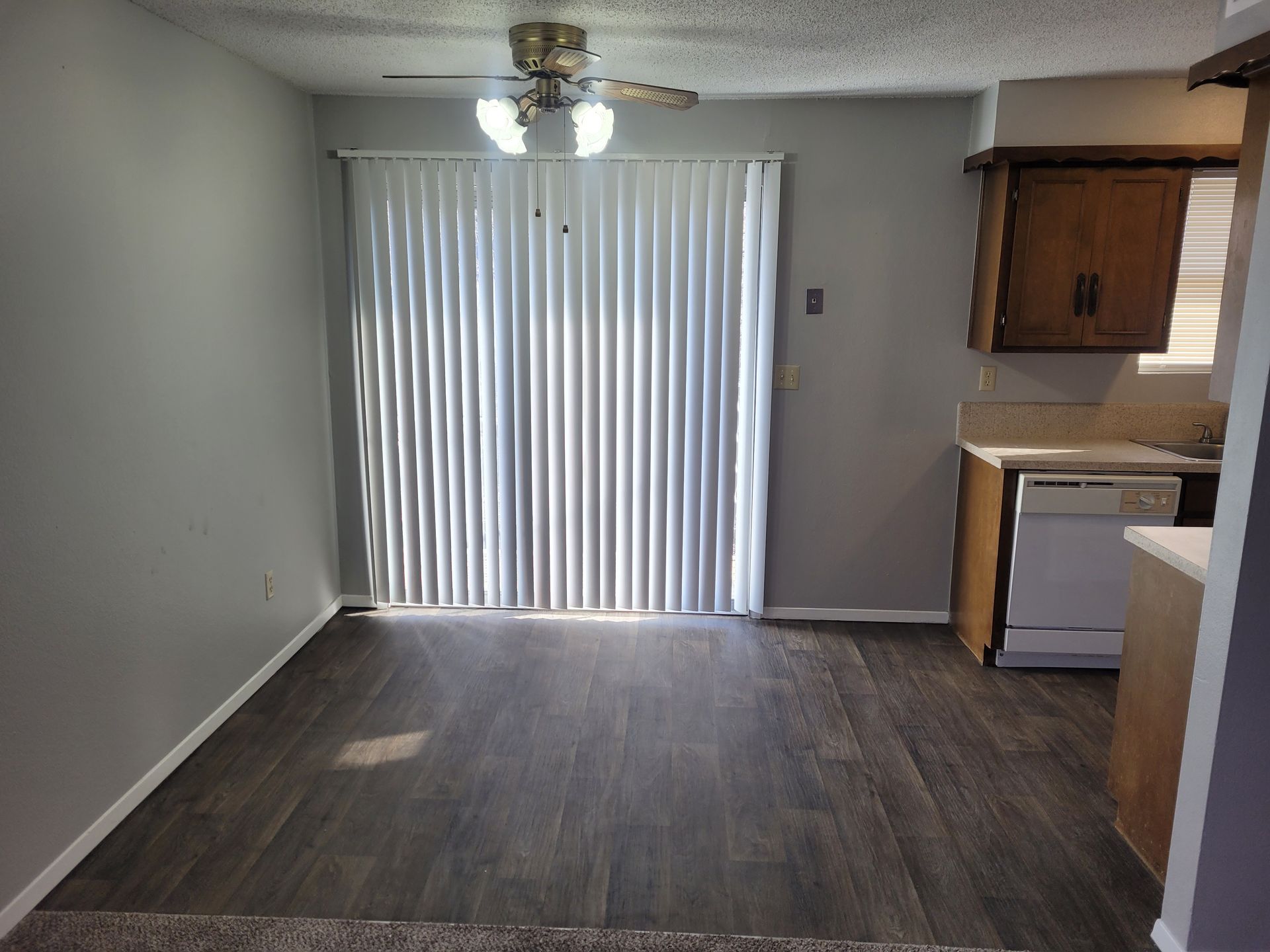 Wichita Apartment: 2510 E. Pawnee