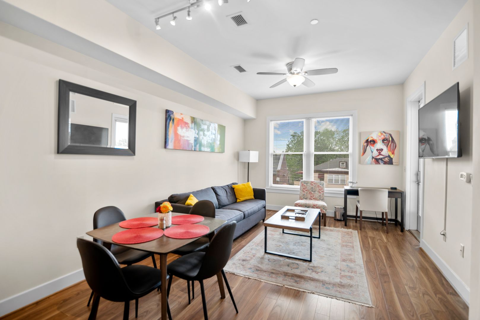 Alexandria Apartment: 706 North Washington Street