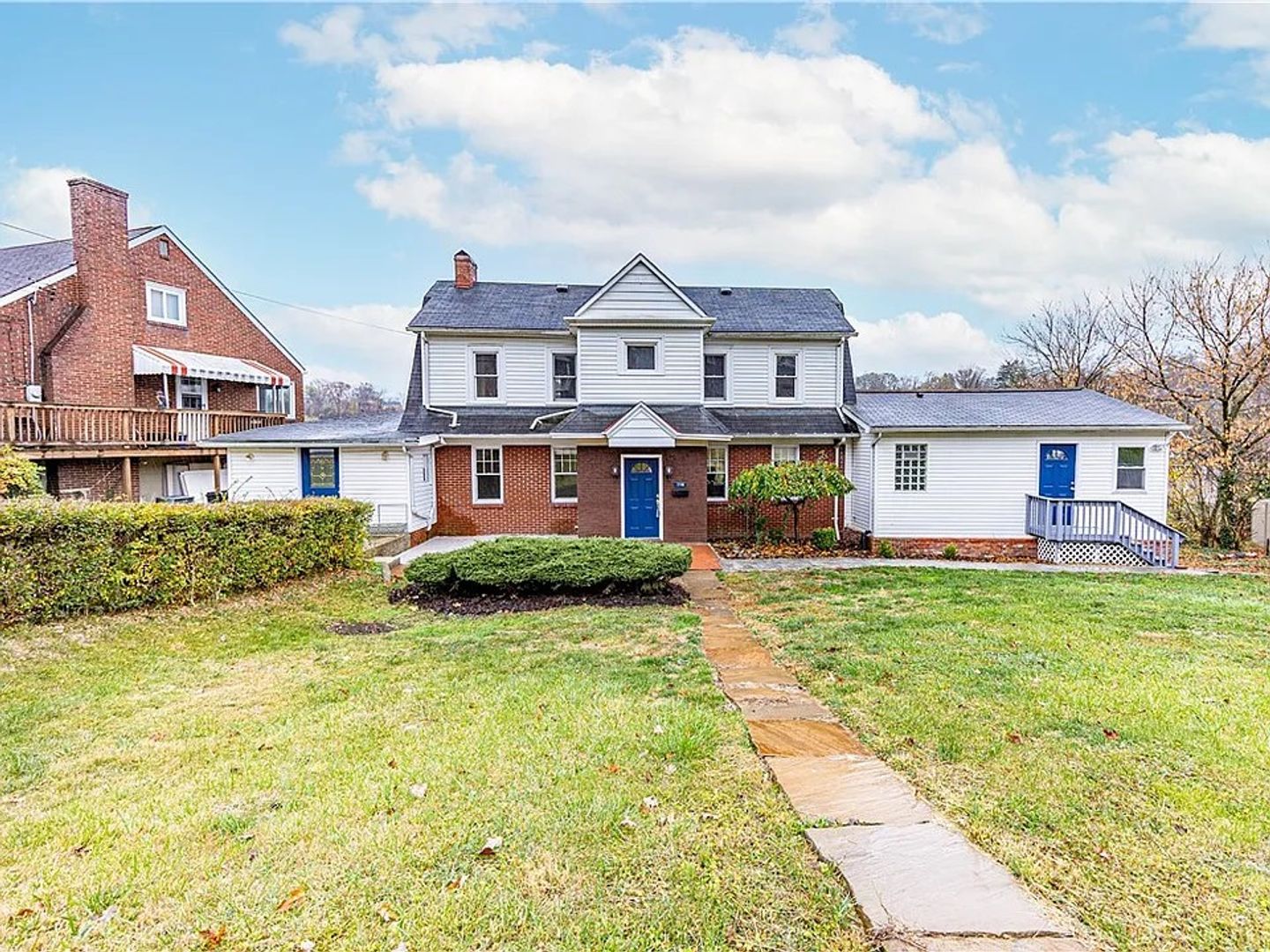 Pittsburgh House: 116 Orchard Dr