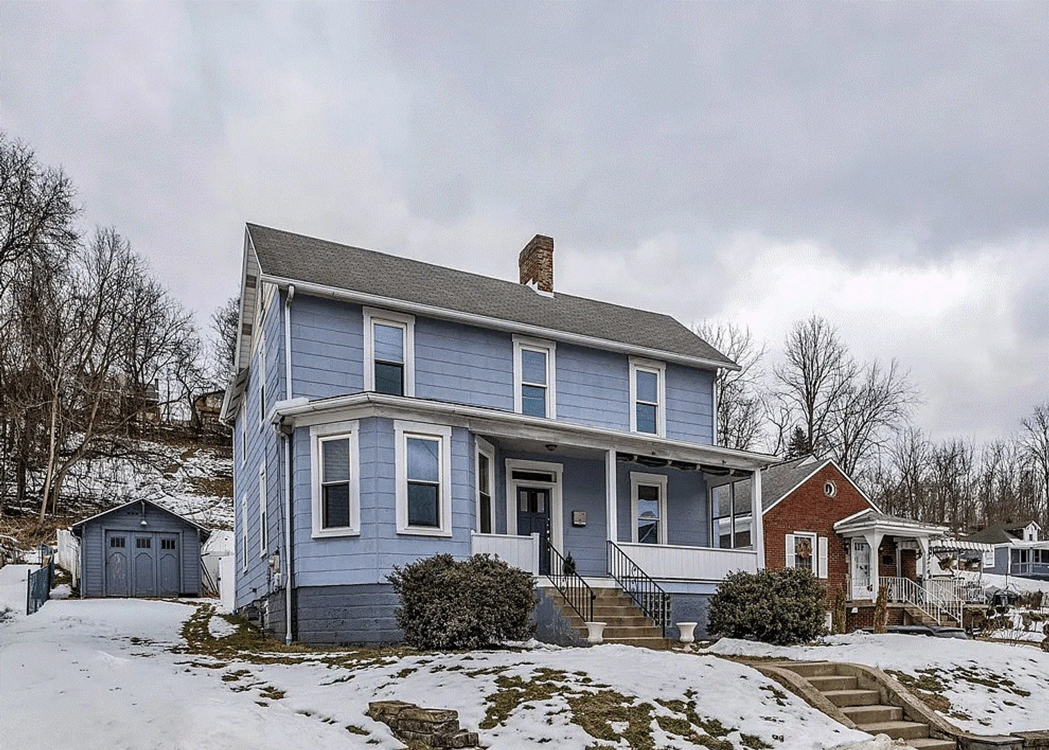 Canonsburg House: 229 E College St