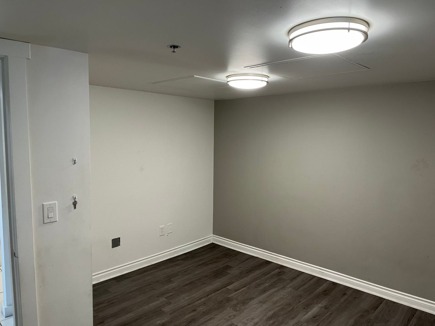 22341 Marine View Dr S E, Des Moines, WA 98198