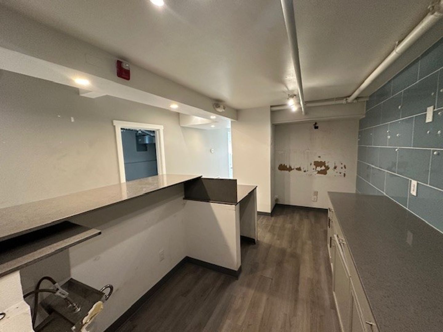 22341 Marine View Dr S E, Des Moines, WA 98198