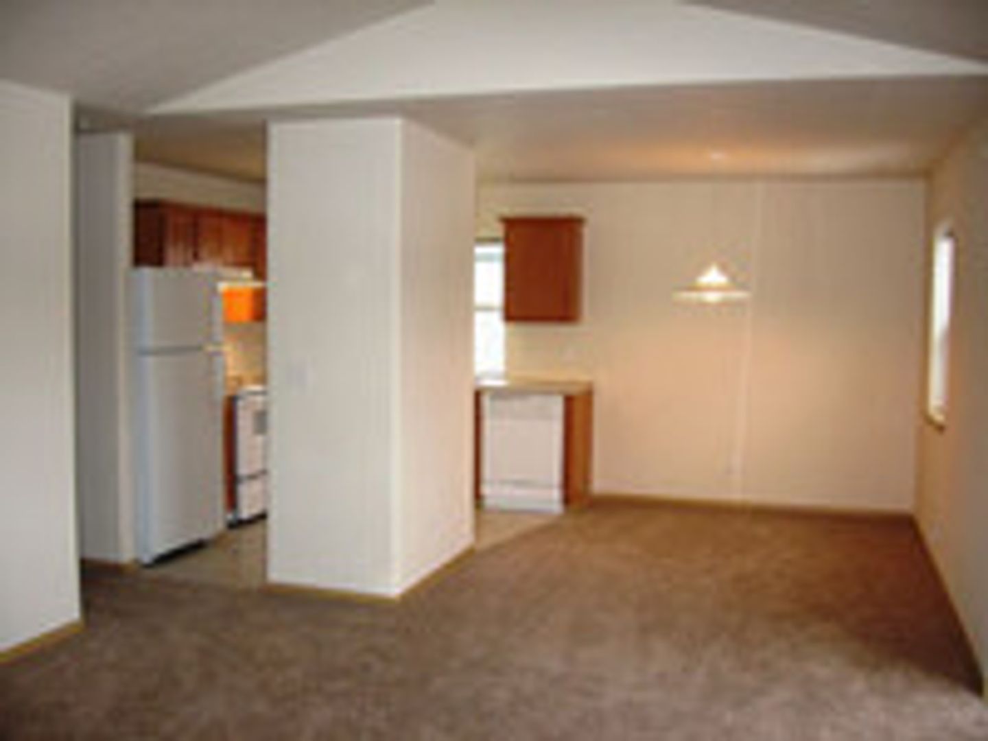 Gresham Apartment: 2948 W Powell Blvd