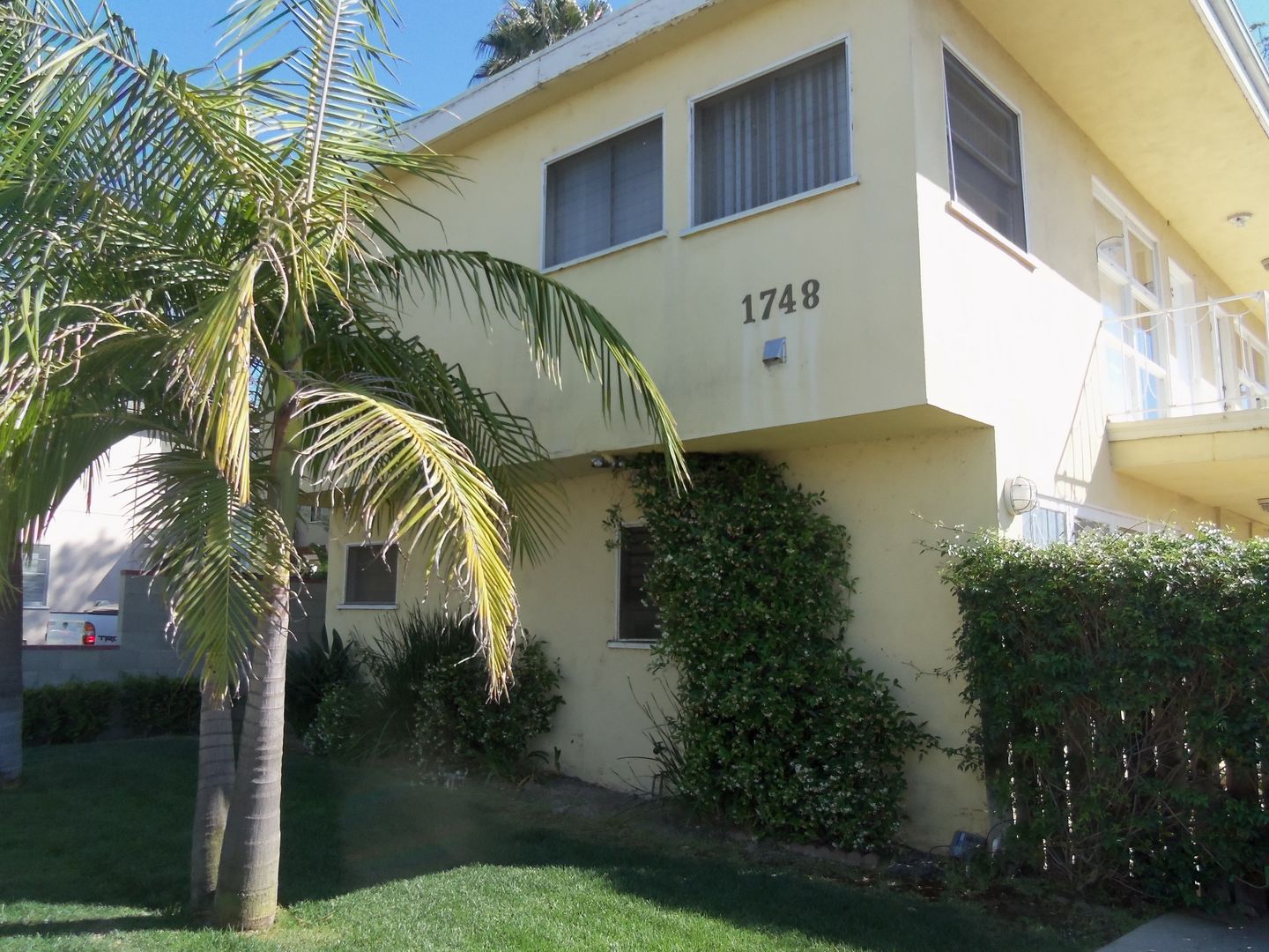 property for rent #1