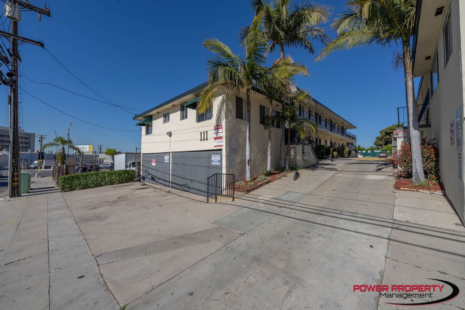 Inglewood Apartment: 111-115 E. Beach Ave.