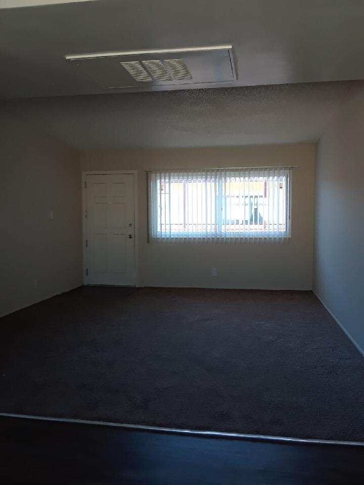 property for rent #3