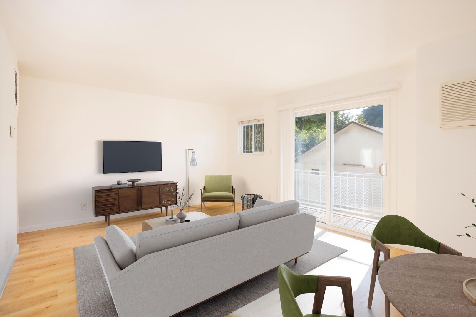 Los Angeles Apartment: 6556 La Mirada Ave.