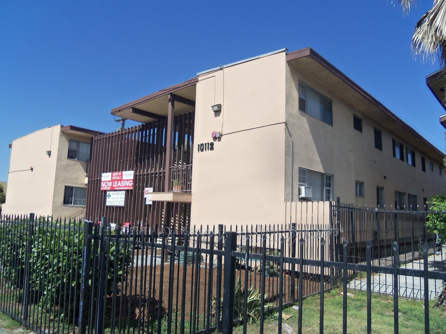 Apartments for Rent 10112 Felton Ave., Inglewood, CA 90304