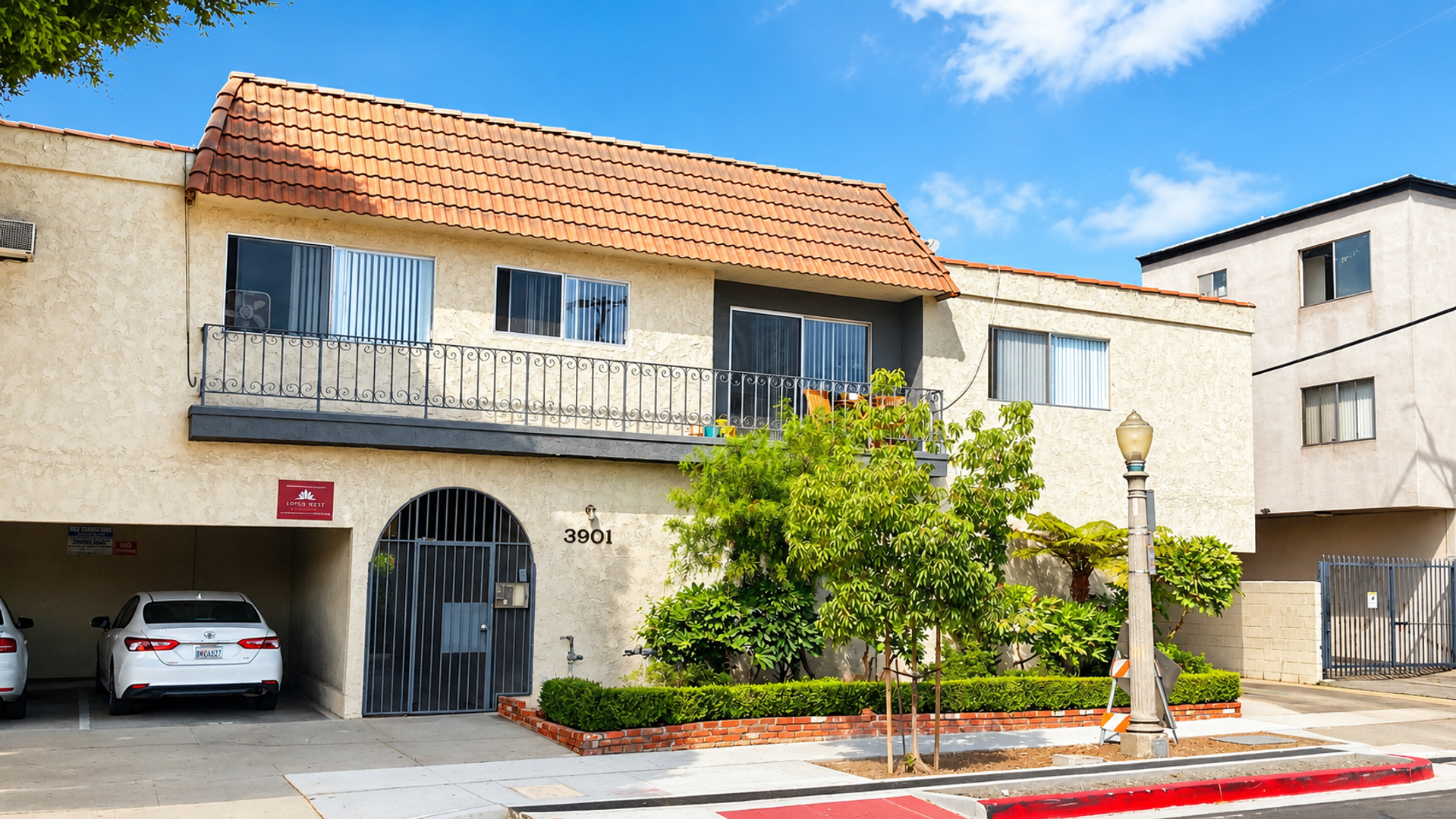 Culver City Apartment: 3901 Tilden Ave