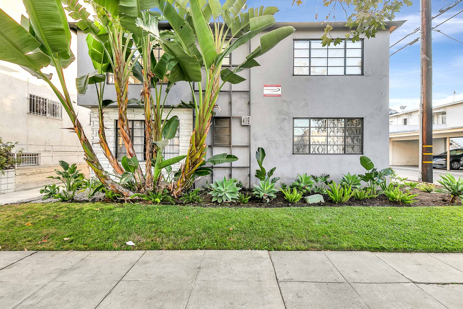 Beverly Hills Apartment: 419 S. Rexford Dr.