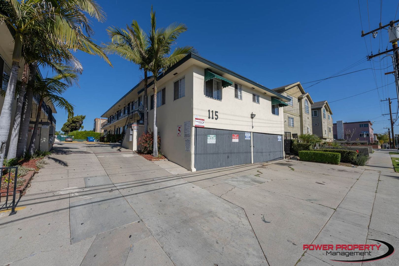 Inglewood Apartment: 111-115 E. Beach Ave.