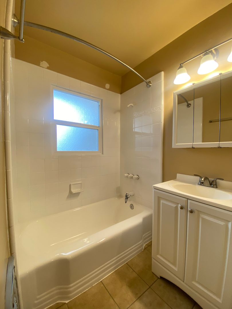 property for rent #4