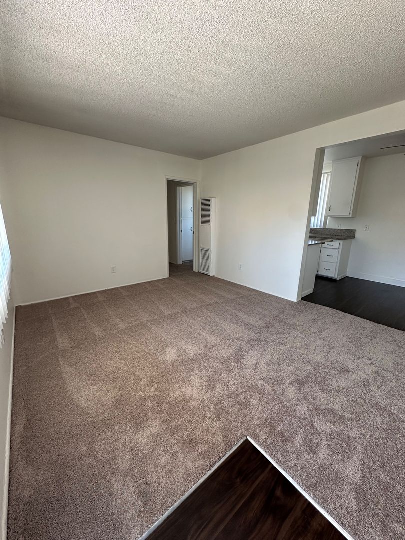 property for rent #1