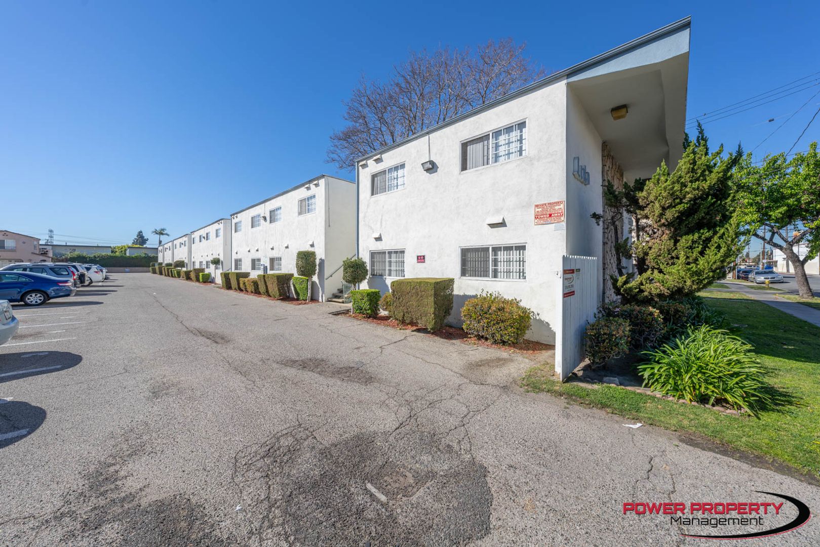 Bellflower Apartment: 9842 Ramona Street