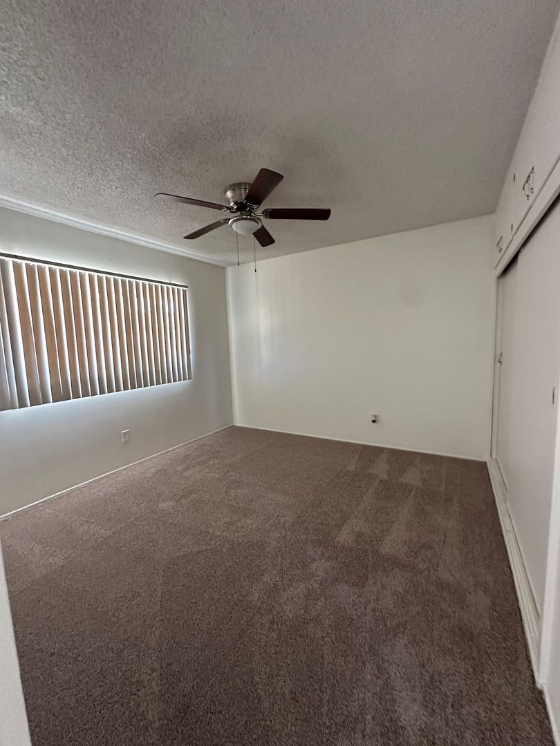 property for rent #4