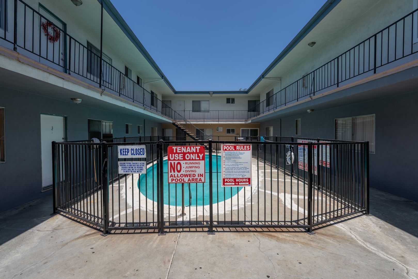 Hawthorne Apartment: 4011 W. 129th Street